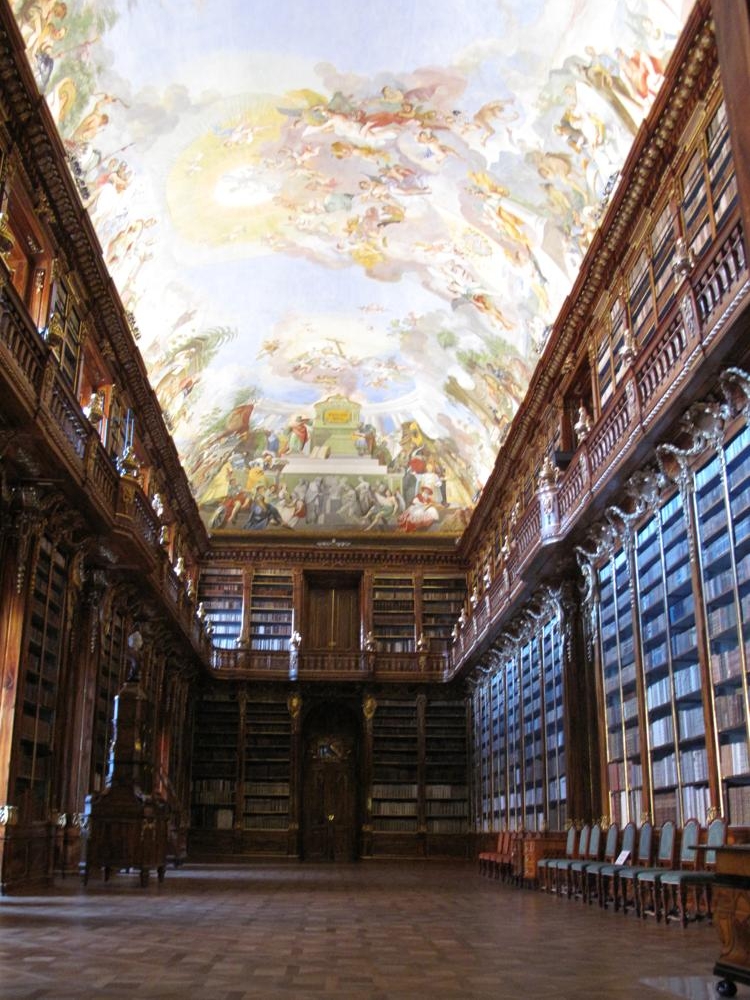 Library in the monastery Strahovský