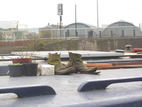 Ungewöhnliche Dekoration auf dem Regent's Canal, London